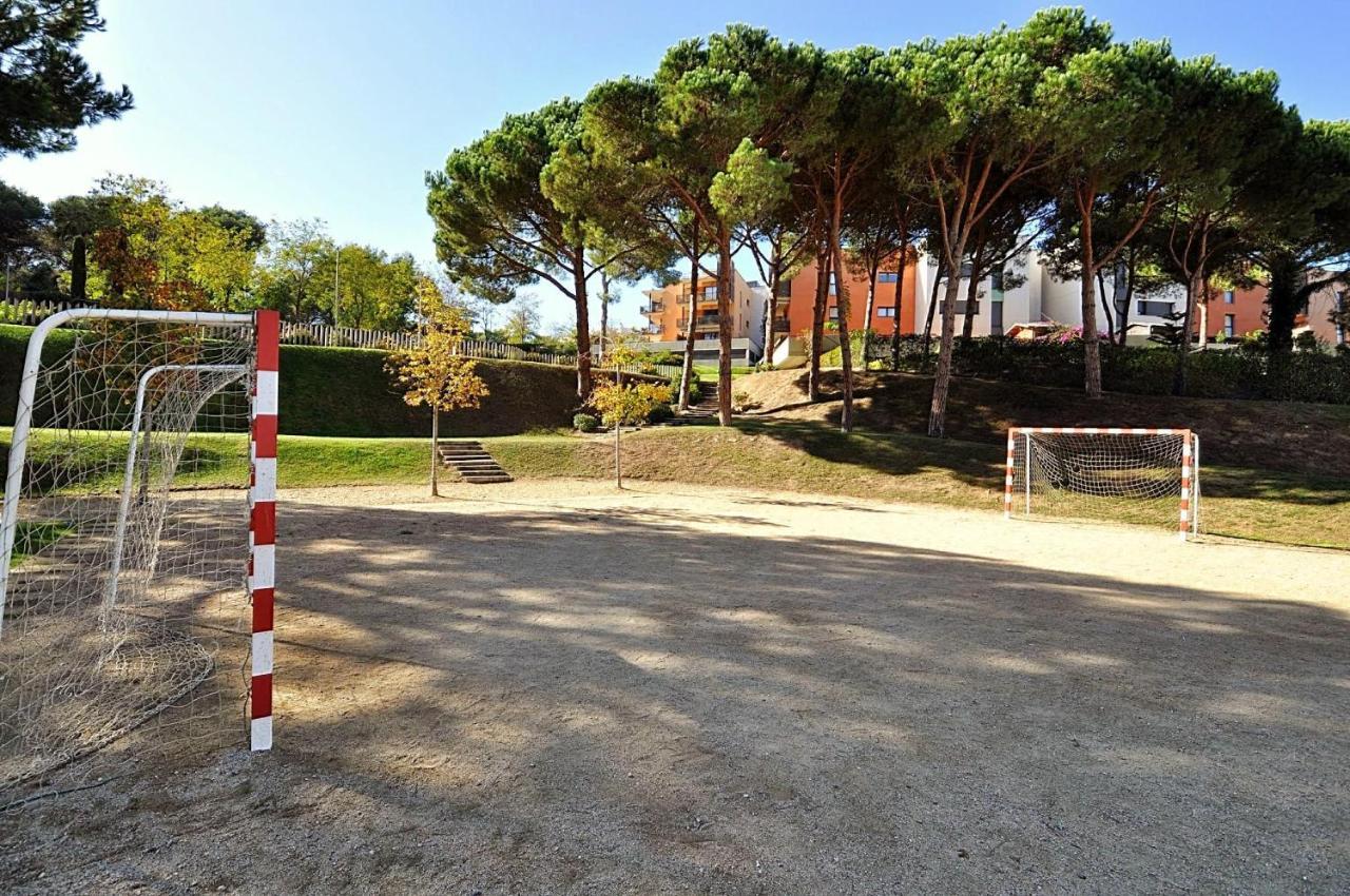 Pretty Garden Apartment Next To A Charming Beach Lloret de Mar Esterno foto