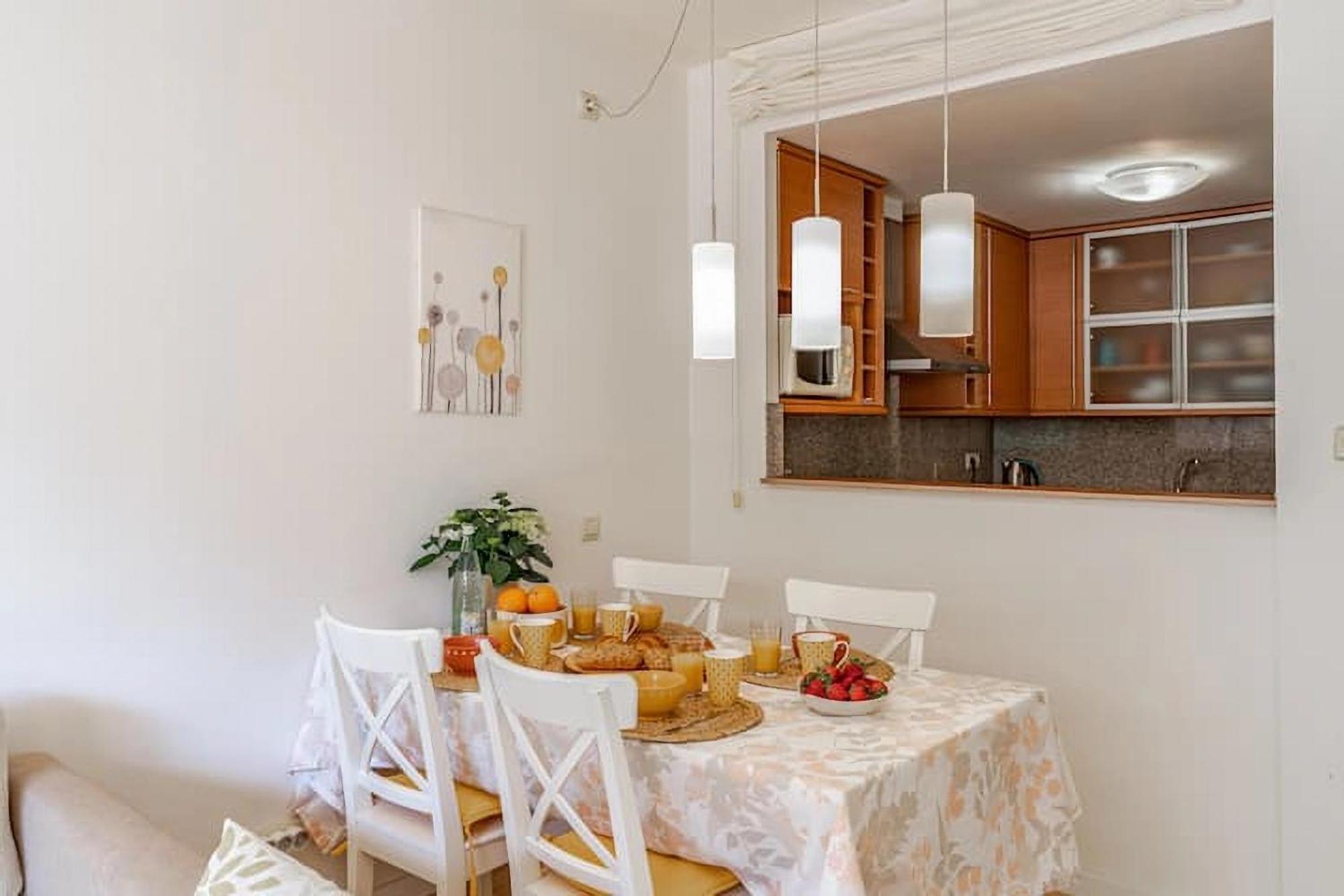 Pretty Garden Apartment Next To A Charming Beach Lloret de Mar Esterno foto